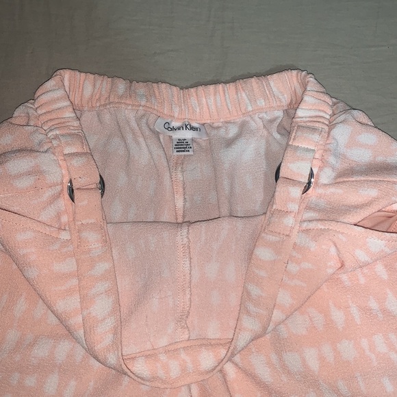 💎 Calvin Klein 💎 Woman’s Shorts Size Small - Picture 2 of 5
